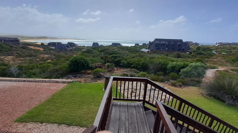 5 Bedroom Property for Sale in Stilbaai Wes Western Cape